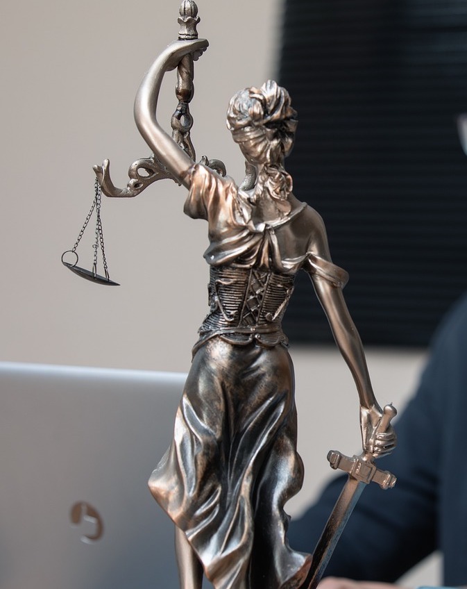 Estatura de la Justicia